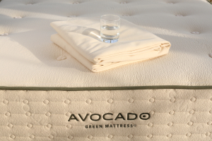 Avocado Organic Waterproof Mattress Pad Protector: Deep Pocket